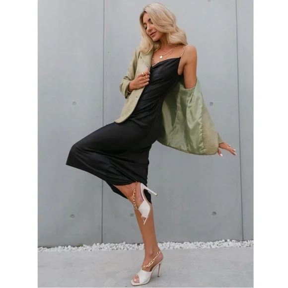 Chain Strap Black Satin Dress Midi - Picture 7 of 9